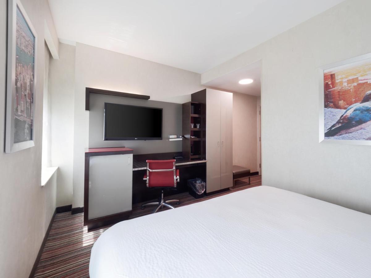 Courtyard By Marriott New York Manhattan/Herald Square 외부 사진