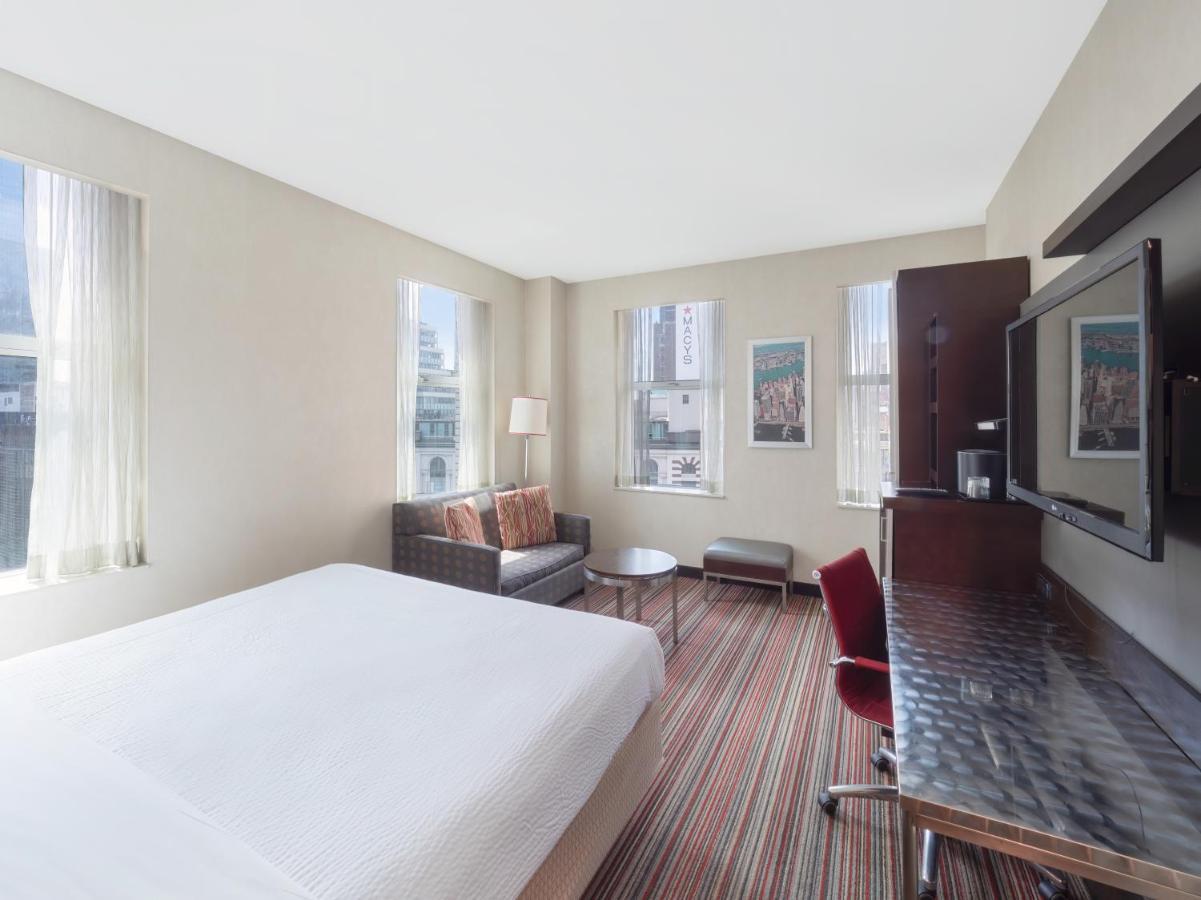 Courtyard By Marriott New York Manhattan/Herald Square 외부 사진