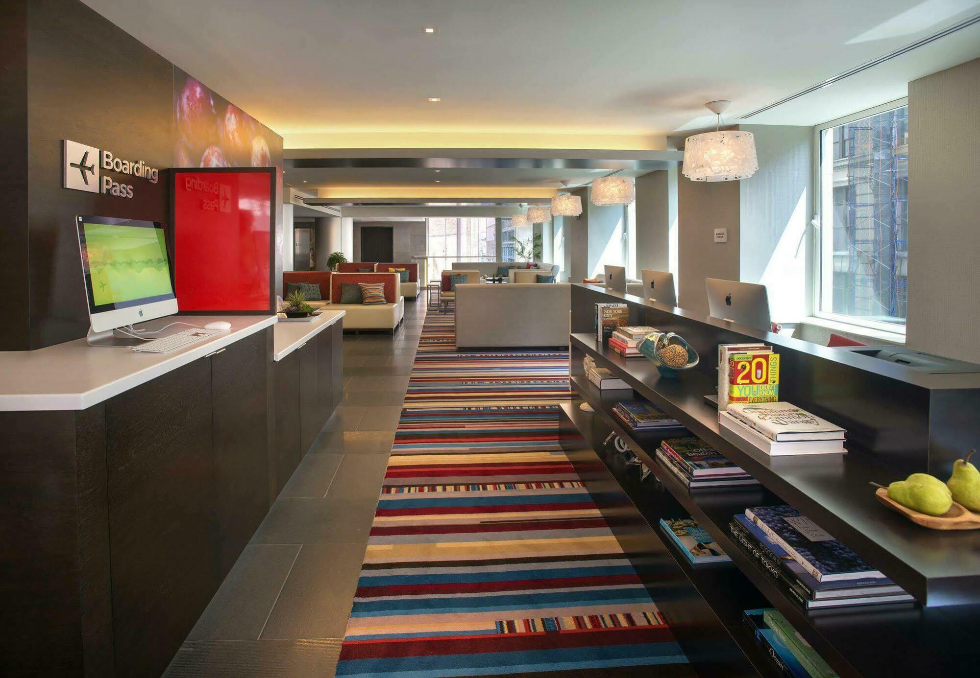 Courtyard By Marriott New York Manhattan/Herald Square 외부 사진